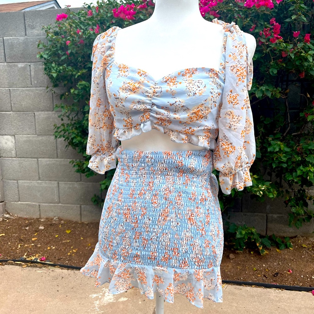 Showpo Floral Two Piece Crop Top with Skirt size 6
